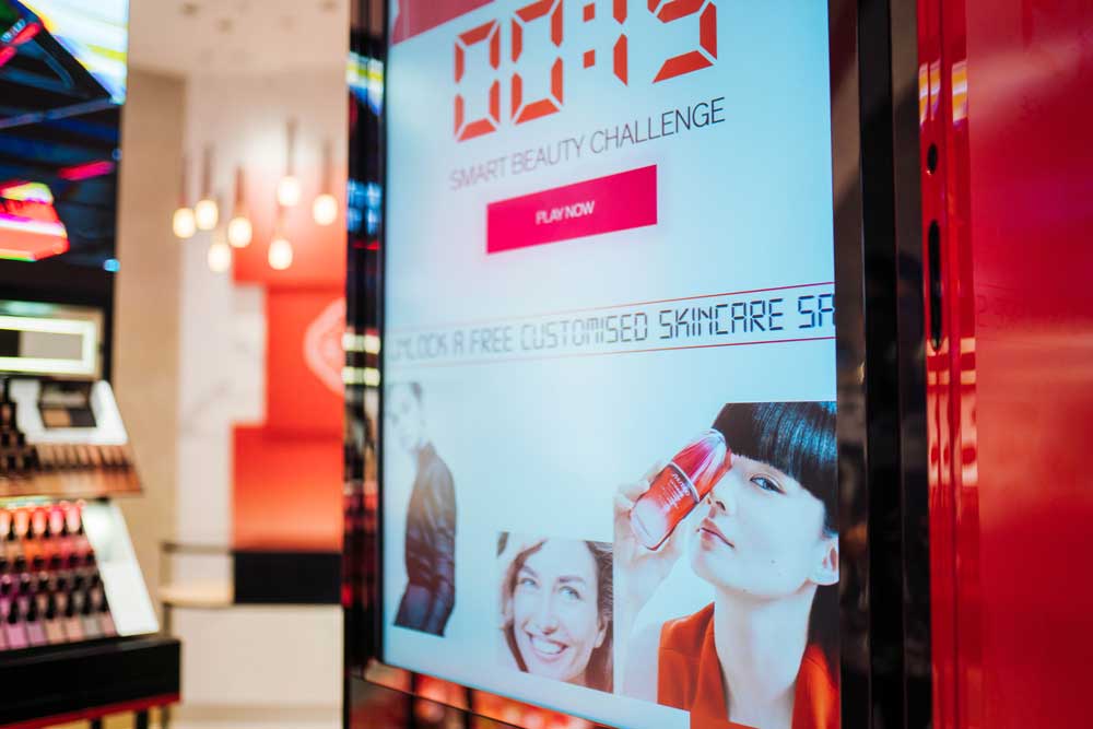 Shiseido-Sampling-Machine-07