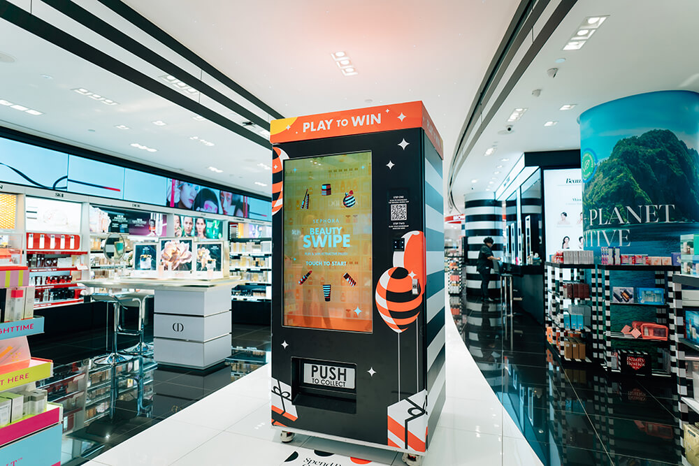 trinax-interactive-smart-play2win-play-win-concept-redemption-sephora-ion-loyalty-campaign-leadgen-machine-0006