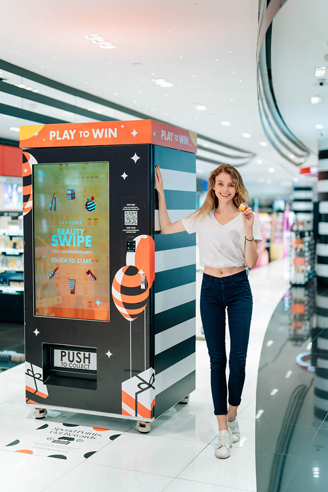 trinax-interactive-smart-play2win-play-win-concept-redemption-sephora-ion-loyalty-campaign-leadgen-machine-0034