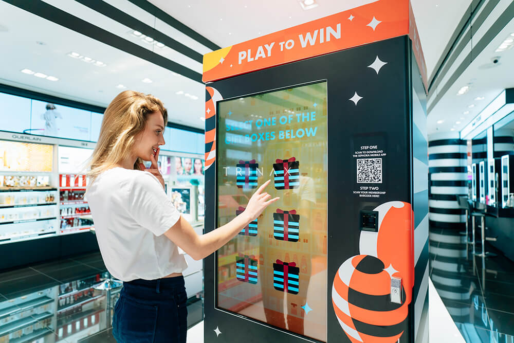 Trinax Interactive Vending Machine | Sephora Play2Win Gift Redemption Game Booth For Leadgen and Loyalty Program