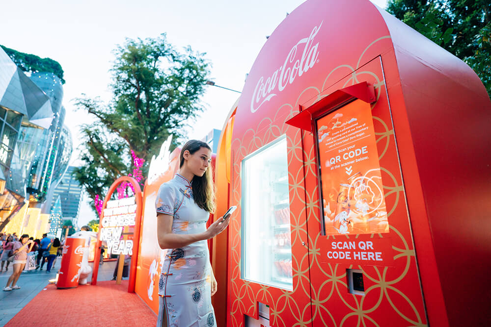 trinax-creative-interactive-technology-chinese-new-year-brand-activation-coca-cola-dancing-game-smart-redemption-machine-32