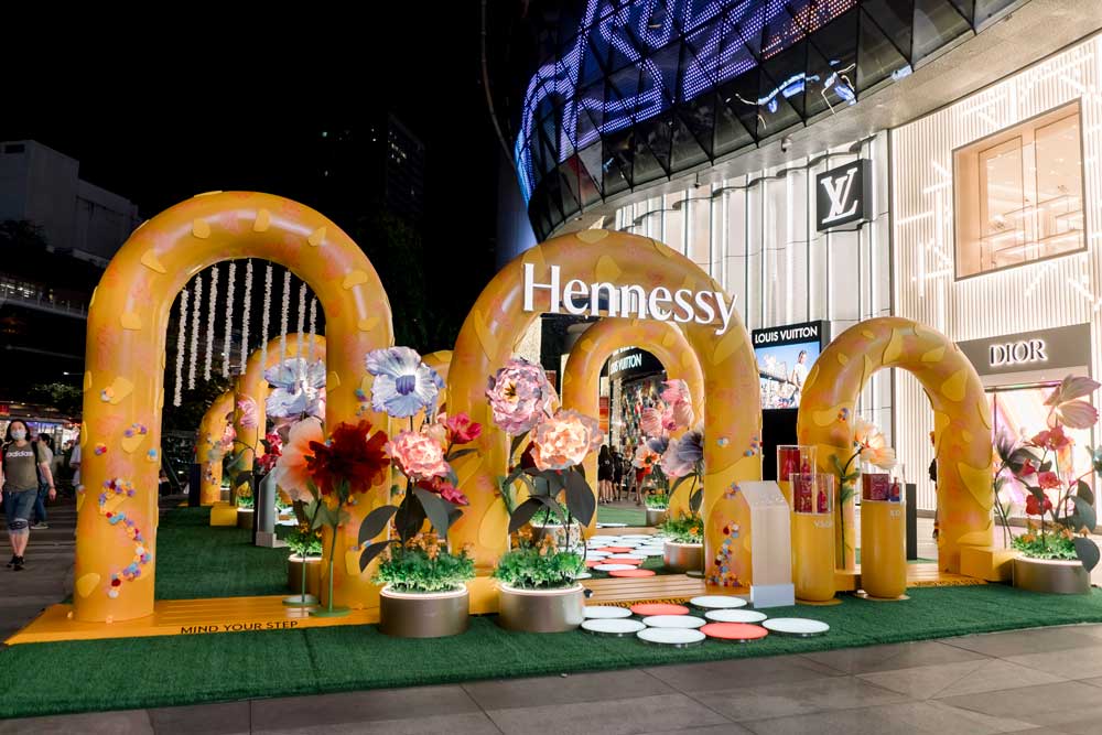 Hennessy2